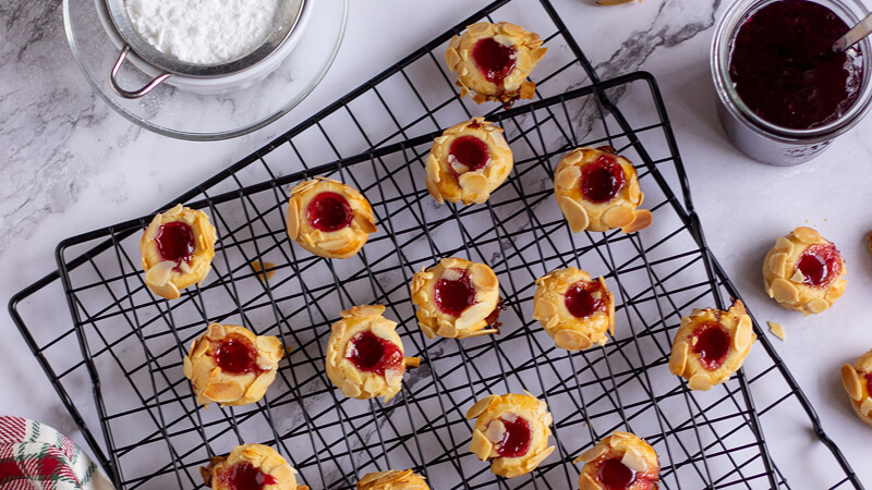 Engelsaugen mit Glühweingelee